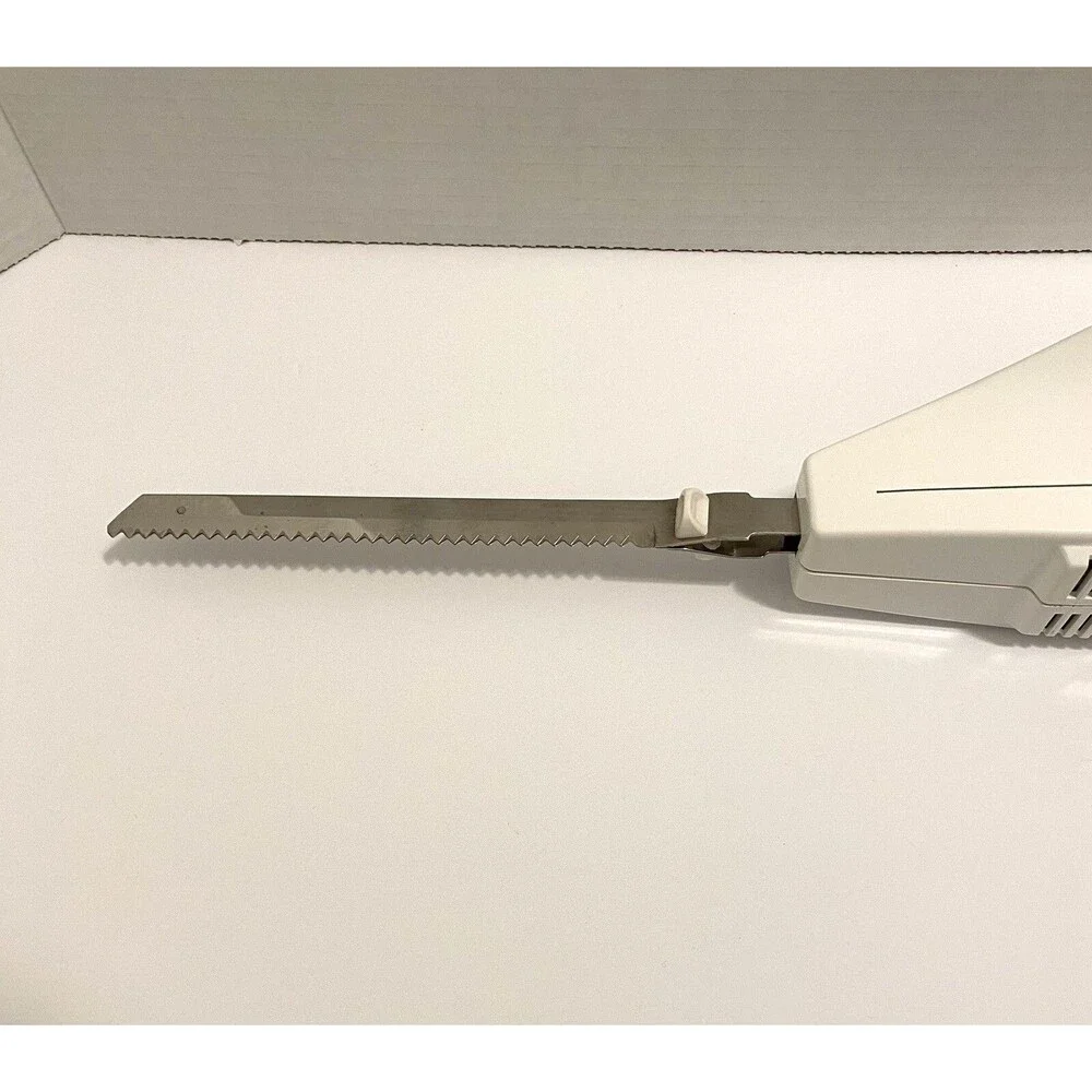 Regal Knife Electric Serrated With Stainless Steel Blades Vintage Tested